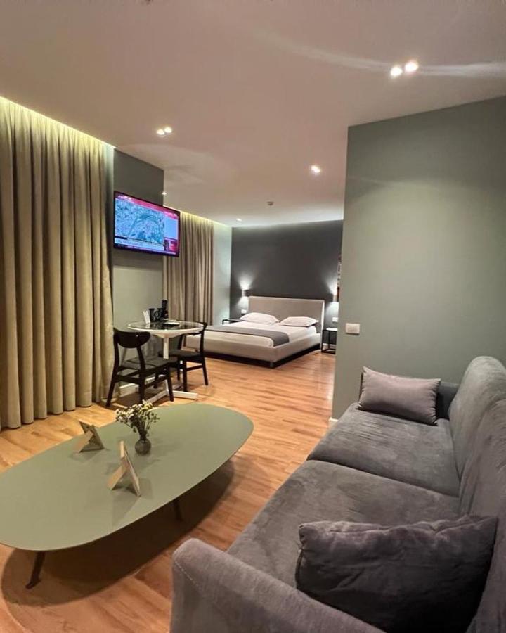 Tirana Apartments エクステリア 写真